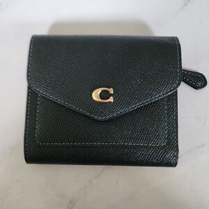 Coach wyn wallet